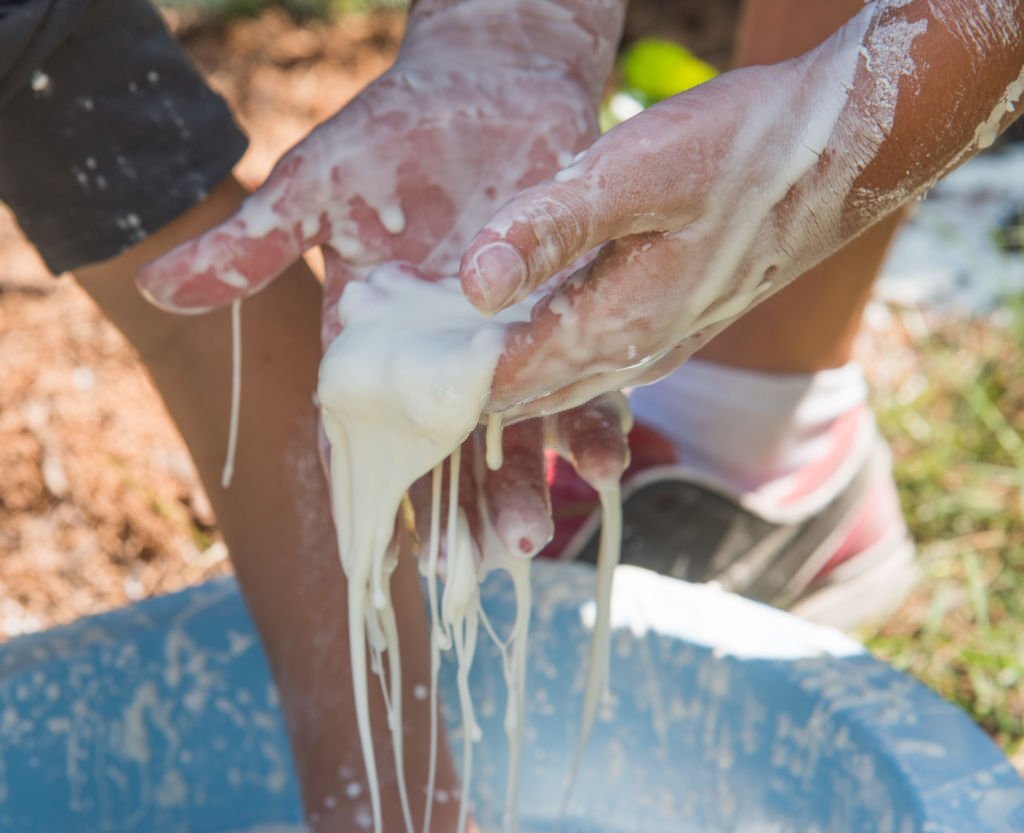 Make Oobleck without cornstarch