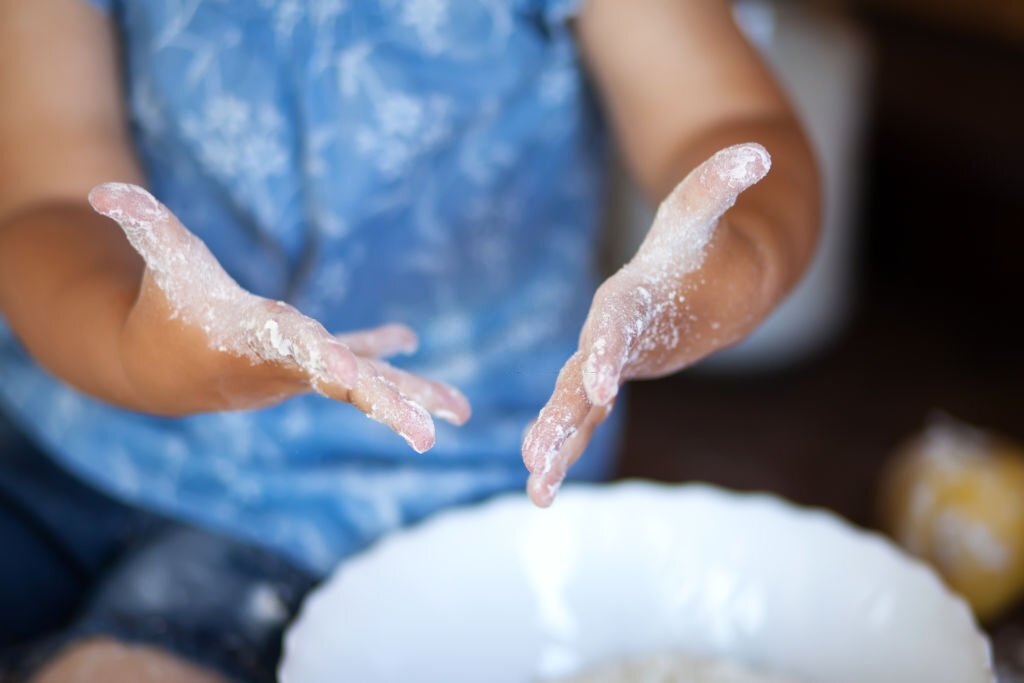 How to make Oobleck without cornstarch